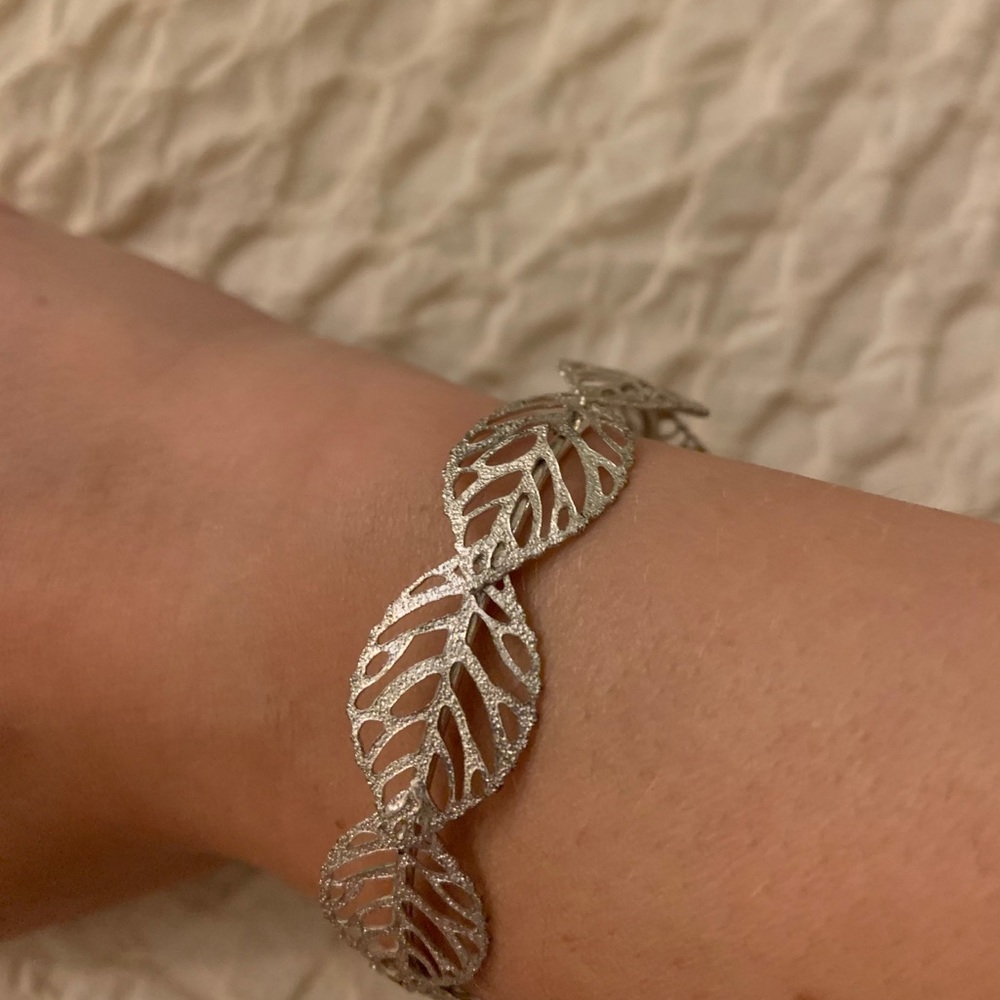 Silver leaf bracelet